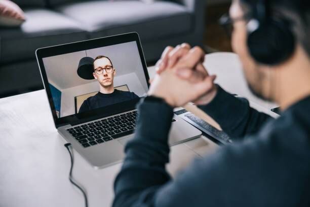 The increased use of social media and the transition to working from home mean we’re now accessible to other people 24/7. This can be a source of significant anxiety. The increased use of social media and the transition to working from home mean we’re now accessible to other people 24/7. This can be a source of significant anxiety.