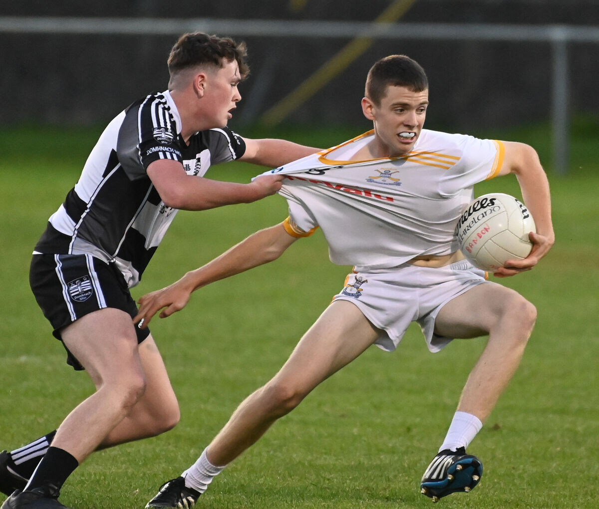 Bandon's Ronan Ahern has his shirt tested by Donoughmore's Sean Fehily. Picture: Eddie O'Hare Bandon's Ronan Ahern has his shirt tested by Donoughmore's Sean Fehily. Picture: Eddie O'Hare