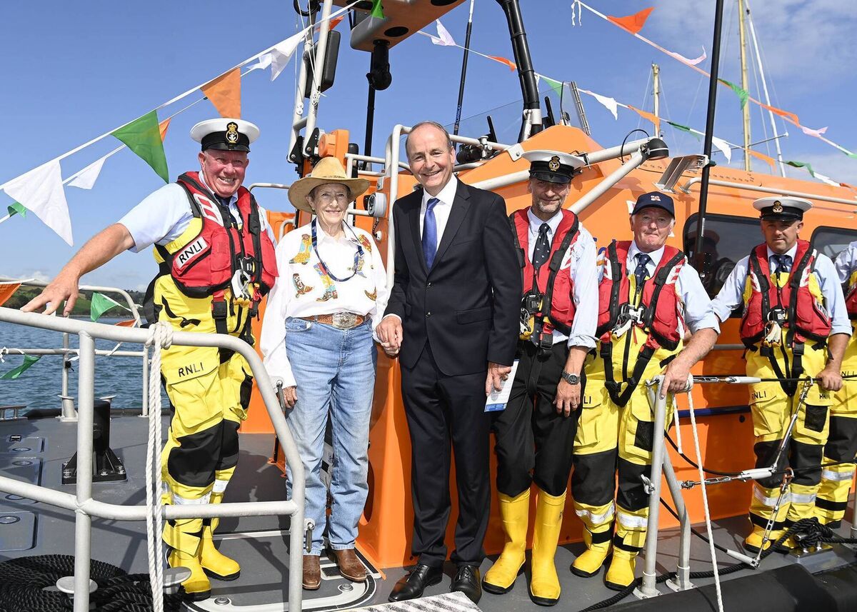 Val Adnams from Idaho (USA) the major donor, pictured after she stepped on to the RNLI Val Adnams in Courtmacsherry. Also included are (left to right): Mark Gannon (coxswain), An Tánaiste Micheál Martin, Stewart Russell (mechanic) and crew members Conor Dullea and Tadhg McCarthy. Picture: Martin Walsh. 