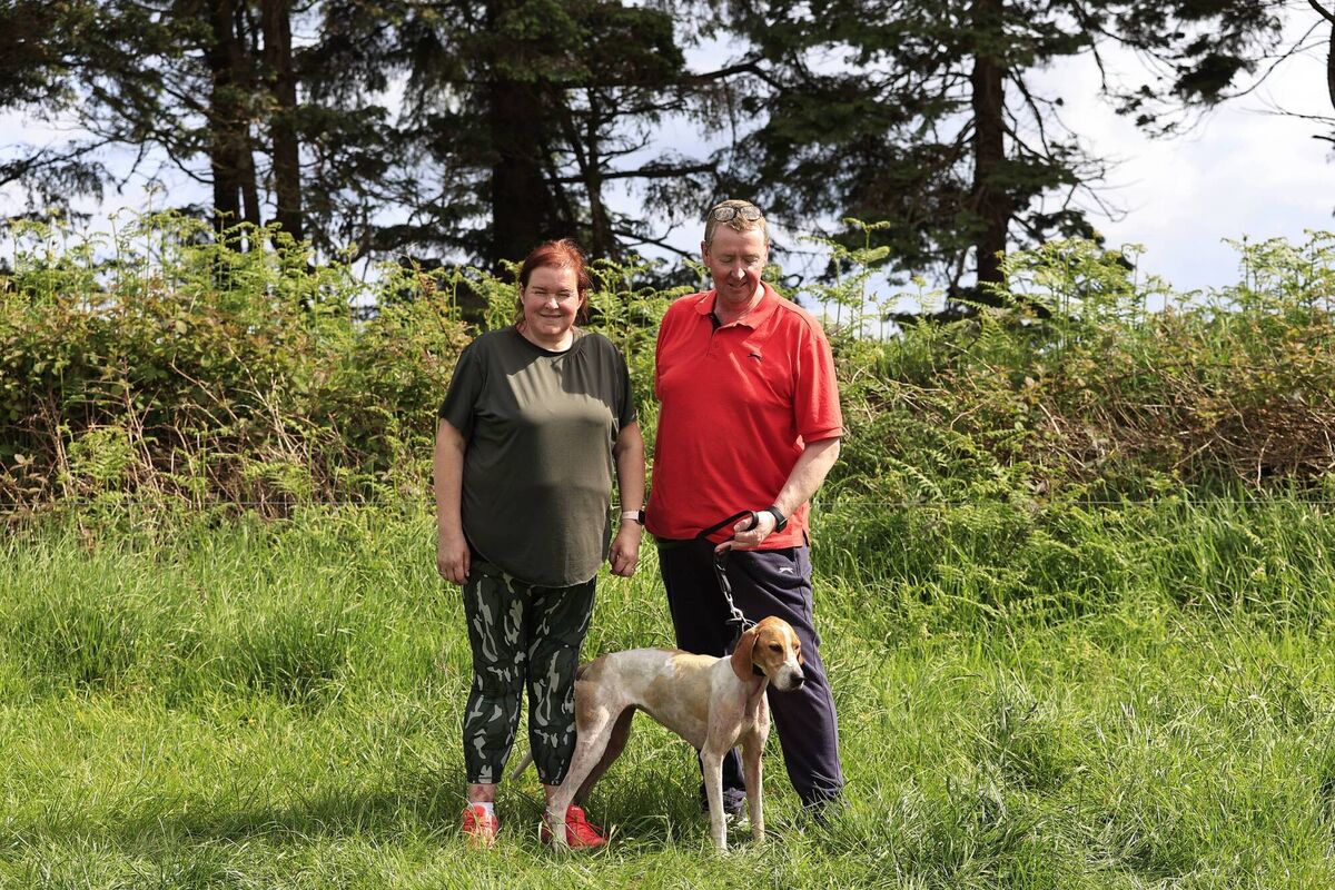 Trina and Ken Long of Southern/Carrigaline Harriers with Blue Daisy winner of the IHT Senior draghunt at Crossmahon 