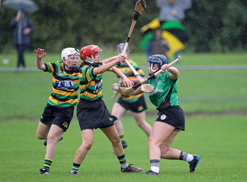  Lauren Callanan and Aoife O'Rourke, Glen Rovers, in action against Stefanie Beausang, Killeagh. Picture: Jim Coughlan.