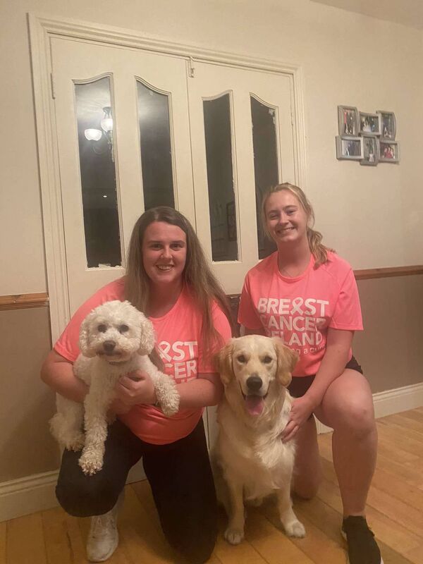 Alison Taylor (right) and Laoise Cahill Murphy (left) wear pink in aid of Breast Cancer Ireland ahead of The Echo Women's Mini Marathon on Sunday, September 17. The pair are joined by pets Calvin and Buddy.
