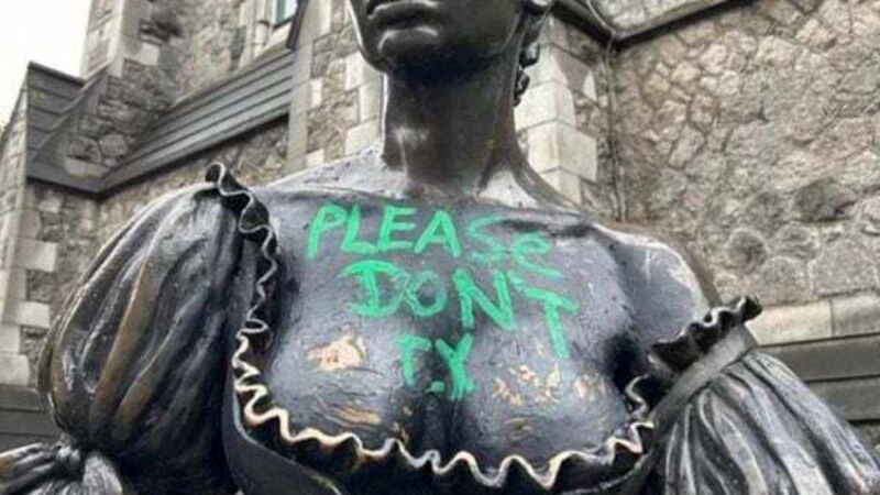 Molly Malone statue vandalised for third time in two months Molly Malone statue vandalised for third time in two months
