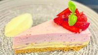 Recipe: Strawberries and Cream Cheesecake