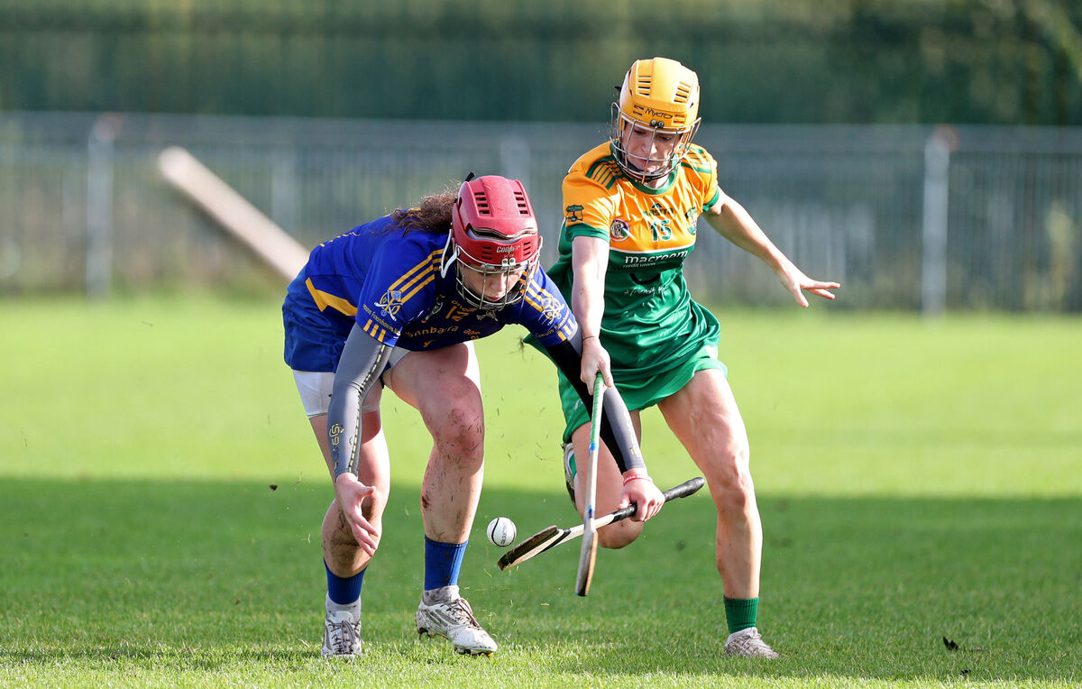 Sorcha McCartan, St Finbarr's, battles Rachel Hurley, Cloughduv. Picture: Jim Coughlan. Sorcha McCartan, St Finbarr's, battles Rachel Hurley, Cloughduv. Picture: Jim Coughlan.