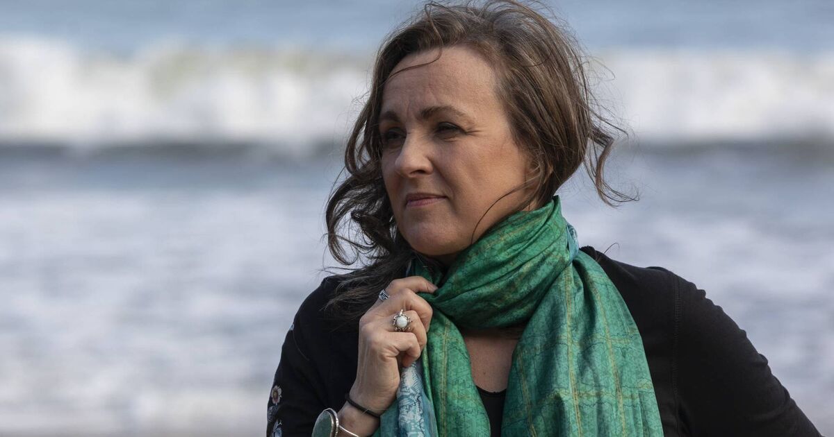 44 to the floor for ever-popular Cork Folk Festival - Vimarsana News