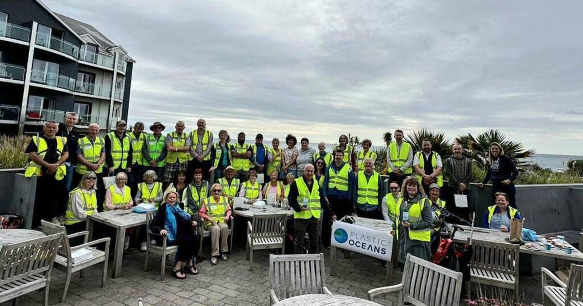 Volunteers remove 9.5 tonnes of litter from Cork beaches - Vimarsana News