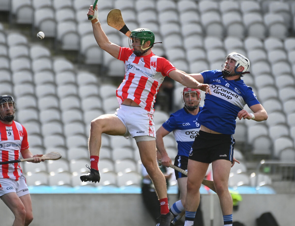 Seamus Harnedy of Imokilly and Sarsfields' Eoghan Murphy tussle for the ball. Picture: Eddie O'Hare Seamus Harnedy of Imokilly and Sarsfields' Eoghan Murphy tussle for the ball. Picture: Eddie O'Hare