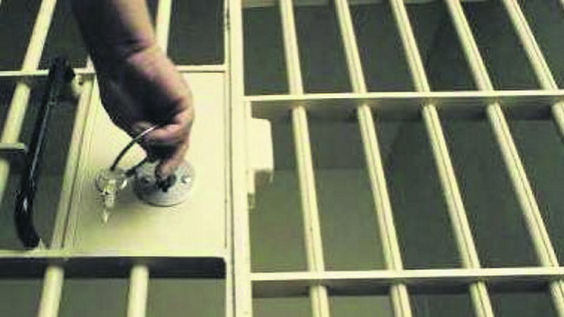 Prisoner bed shortage: Concern about living conditions caused by prison overcrowding