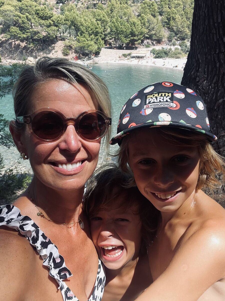 Alma Murray who lives in Mallorca with sons, left Sonny aged seven and right Archie aged 10. 
