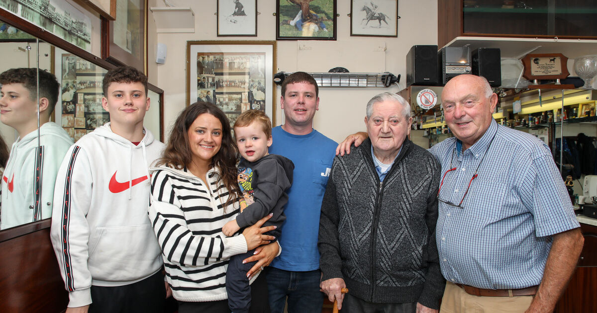 Four generations of Cork family visit 'Baldy Barber' ahead of wedding - Vimarsana News