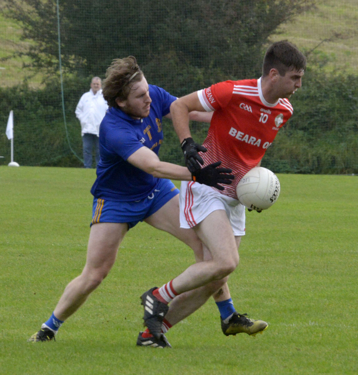 Urhan's Andrew O'Neill being tackled by St Finbarr's Olan Murphy. Picture: Denis Boyle Urhan's Andrew O'Neill being tackled by St Finbarr's Olan Murphy. Picture: Denis Boyle
