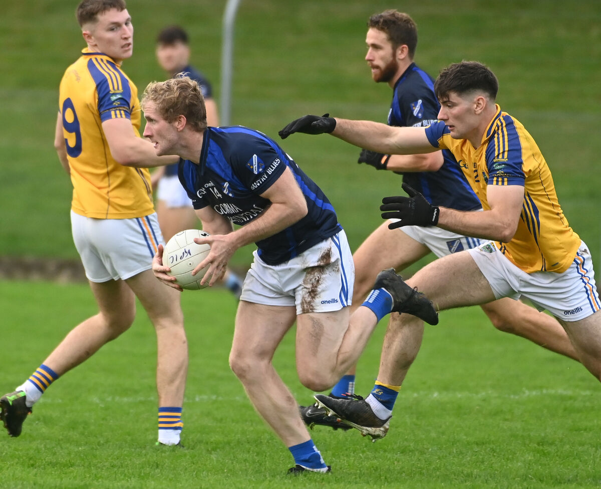 Bantry Blues' Ruairi Deane breaks from Kilshannig's Colm O'Shea during the Bon Secours Cork PIFC semi final at Coachford. Picture: Eddie O'Hare Bantry Blues' Ruairi Deane breaks from Kilshannig's Colm O'Shea during the Bon Secours Cork PIFC semi final at Coachford. Picture: Eddie O'Hare