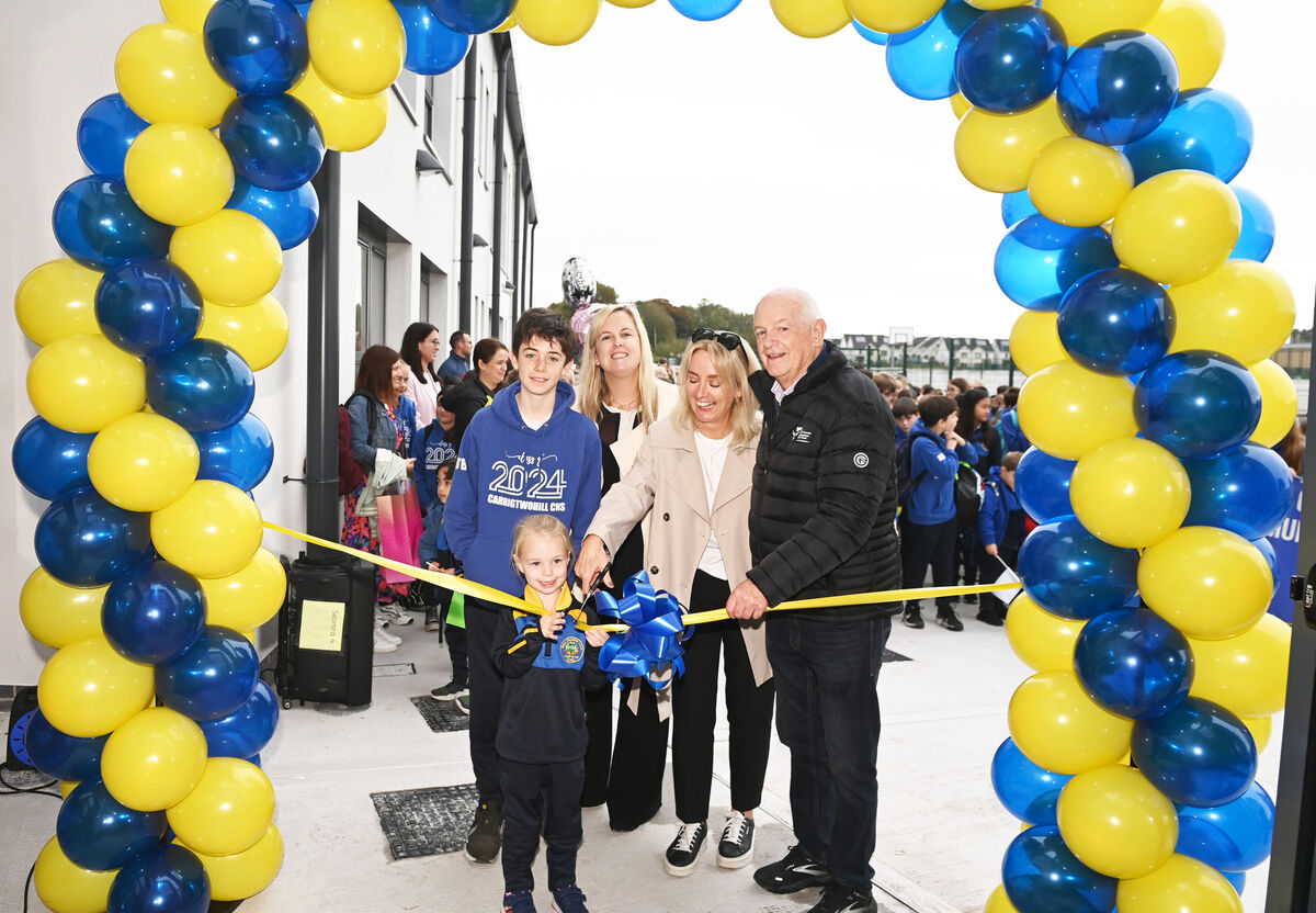 Principal Teresa Coughlan with pupils Harry O'Brien, 6th class and Pippa Coleman, SNA Anne Troy and Liam Ahern, board of management from Carrigtwohill Community National school Picture; Eddie O'Hare