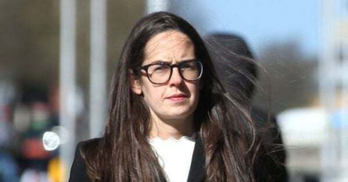 Court hearing ended after judge repeatedly asks Ammi Burke to stick to issue - Vimarsana News