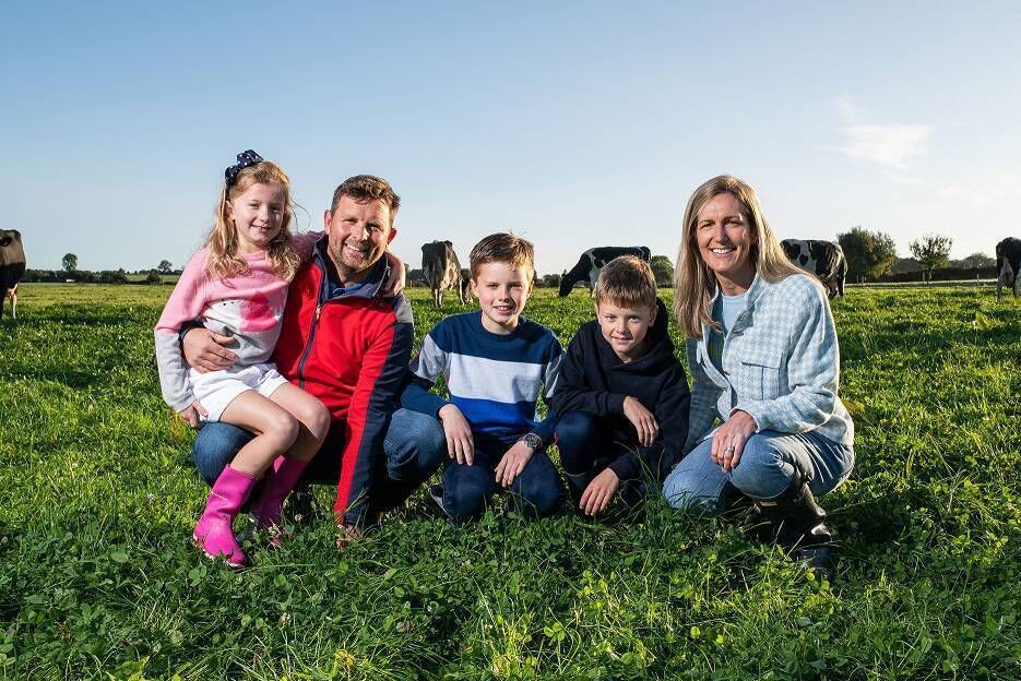 Six Cork families are among 14 farms who have reached the finals of the 2023 National Dairy Council (NDC) and Kerrygold Quality Milk Awards. O’Leary family from Upper Cloghroe Six Cork families are among 14 farms who have reached the finals of the 2023 National Dairy Council (NDC) and Kerrygold Quality Milk Awards. O’Leary family from Upper Cloghroe