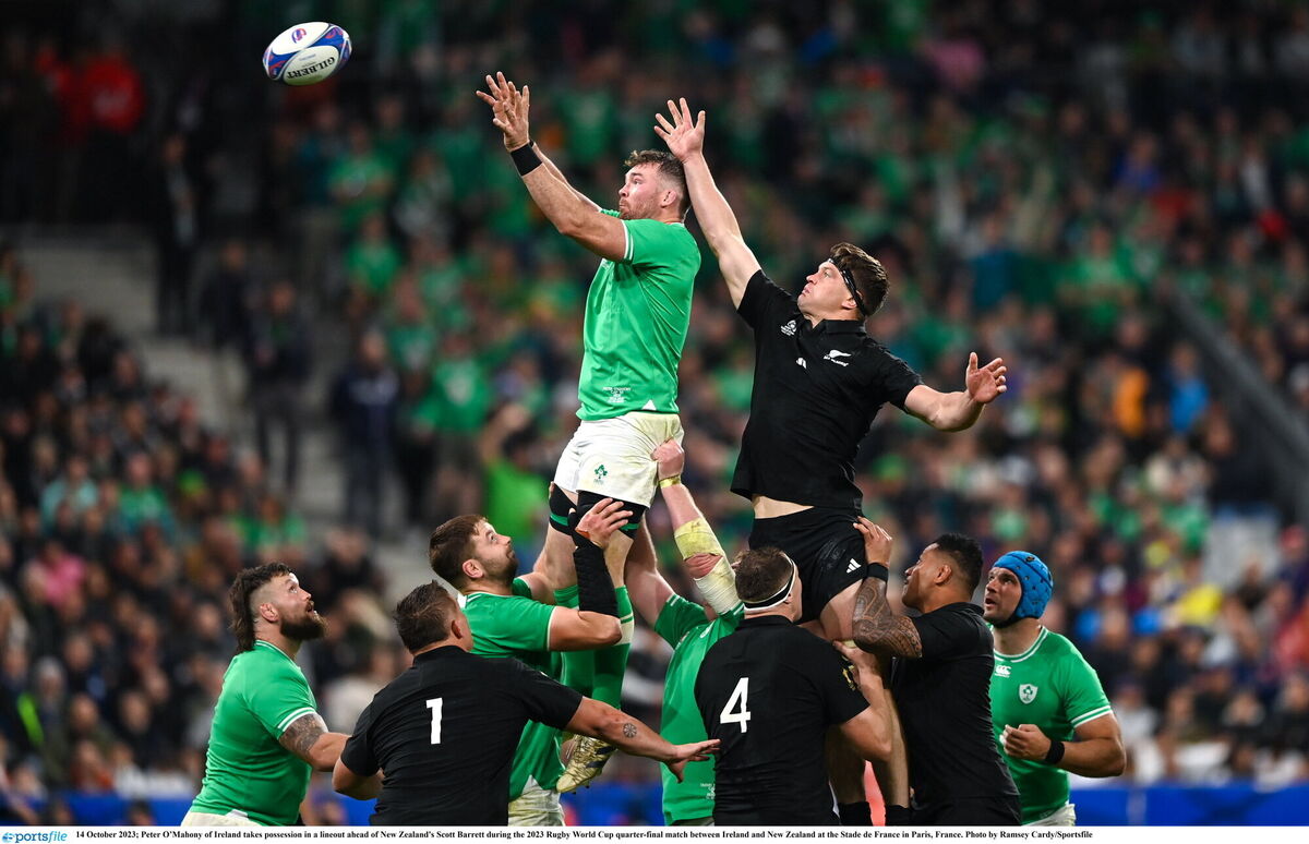 Peter O’Mahony of Ireland takes possession in a lineout ahead of New Zealand's Scott Barrett. Picture: Ramsey Cardy/Sportsfile