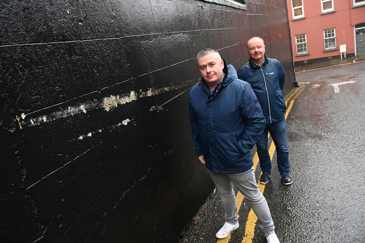 City councillors Kenneth Collins and Mick Nugent of Sinn Féin highlight the dangerous situation on Gurranabraher Rd. Picture: Larry Cummins
                    