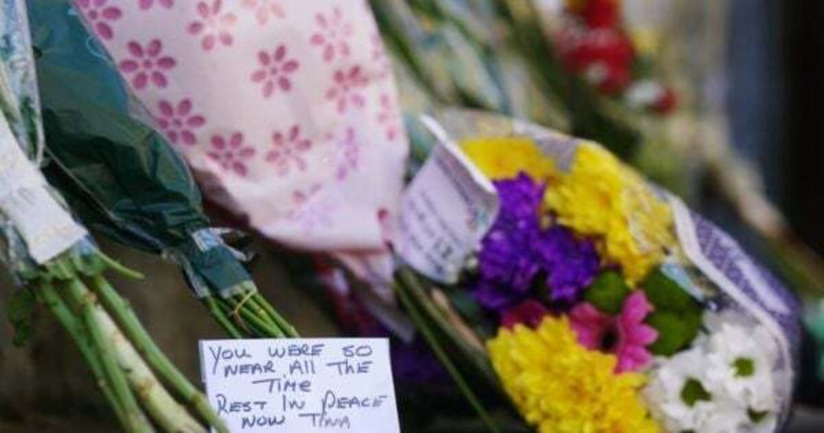 Over 500 people attend emotional vigil for Tina Satchwell in Fermoy - Vimarsana News