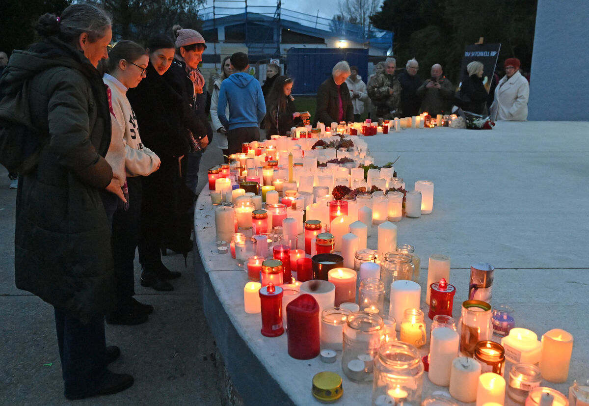Crowds at the candle light vigil for Tina Satchwell at the Town park in Fermoy. Picture; Eddie O'Hare