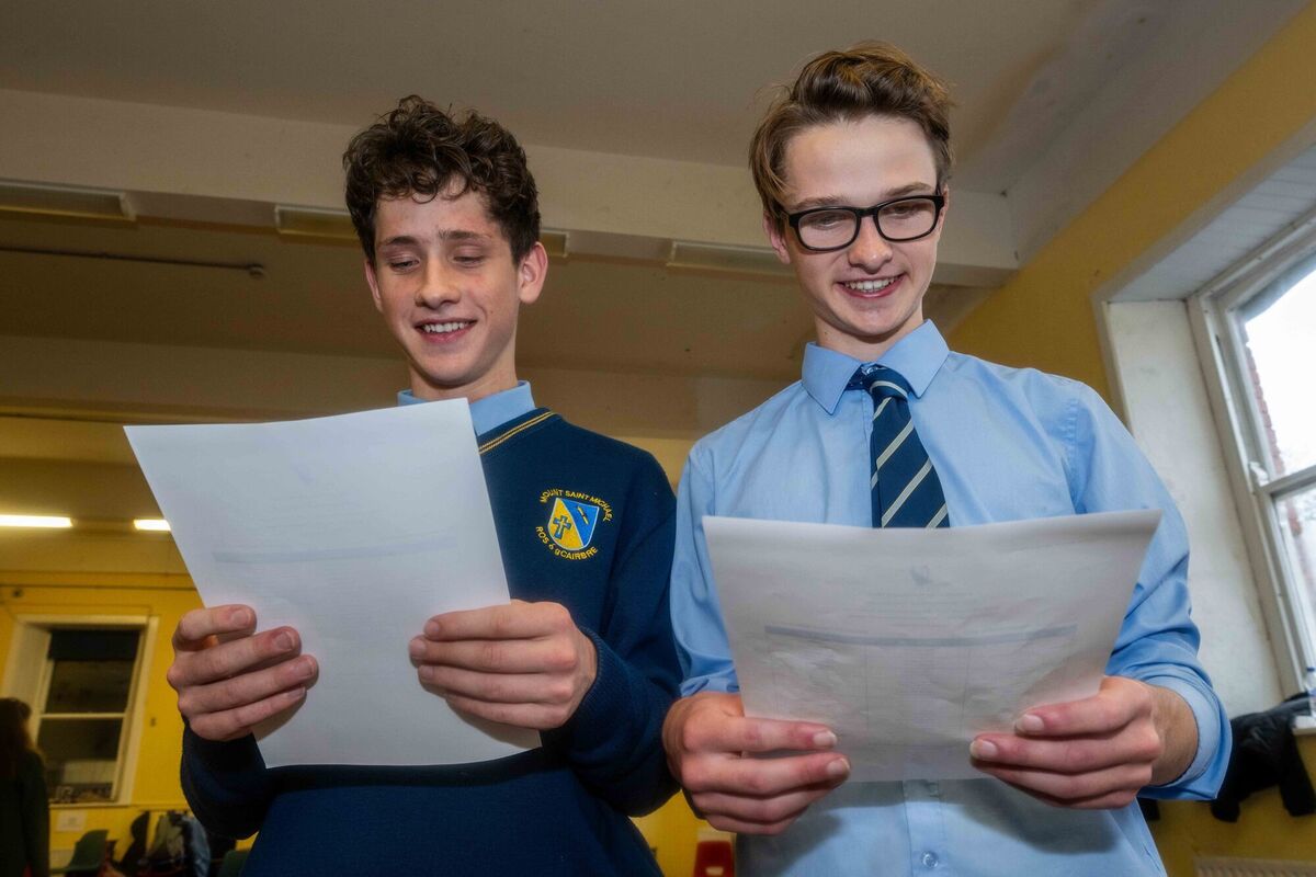 Junior Cert students across the country received their results today. Mount St. Michael students Cathal and Eoin O'Shanahan with their results. Picture: Andy Gibson. Junior Cert students across the country received their results today. Mount St. Michael students Cathal and Eoin O'Shanahan with their results. Picture: Andy Gibson.