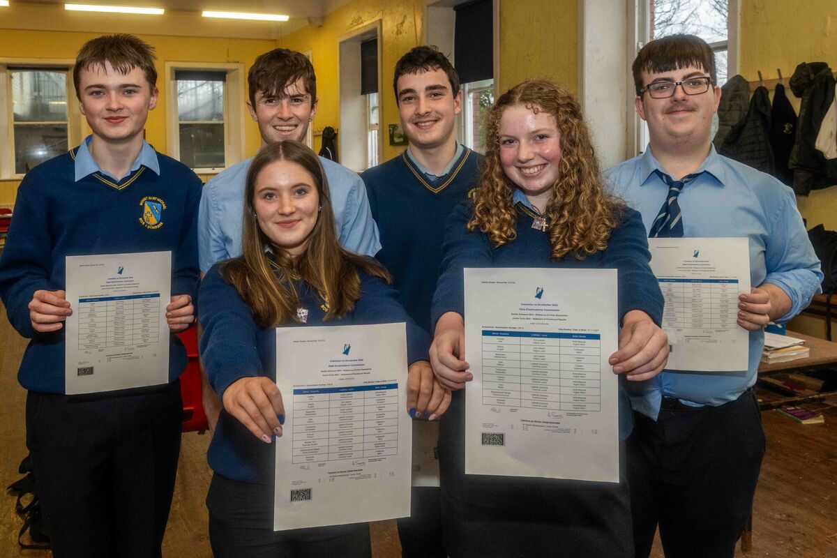 Junior Cert students across the country received their results yesterday. Mount St. Michael students Karol McCarthy; Adam Baker; Emma Whooley; Gavin Collins; Áine O'Donovan and Vincent Daly with their results. Picture: Andy Gibson. Junior Cert students across the country received their results yesterday. Mount St. Michael students Karol McCarthy; Adam Baker; Emma Whooley; Gavin Collins; Áine O'Donovan and Vincent Daly with their results. Picture: Andy Gibson.