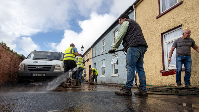 Live: Status yellow weather warning in place overnight for Cork as Met Éireann warn of the potential for further localised flooding