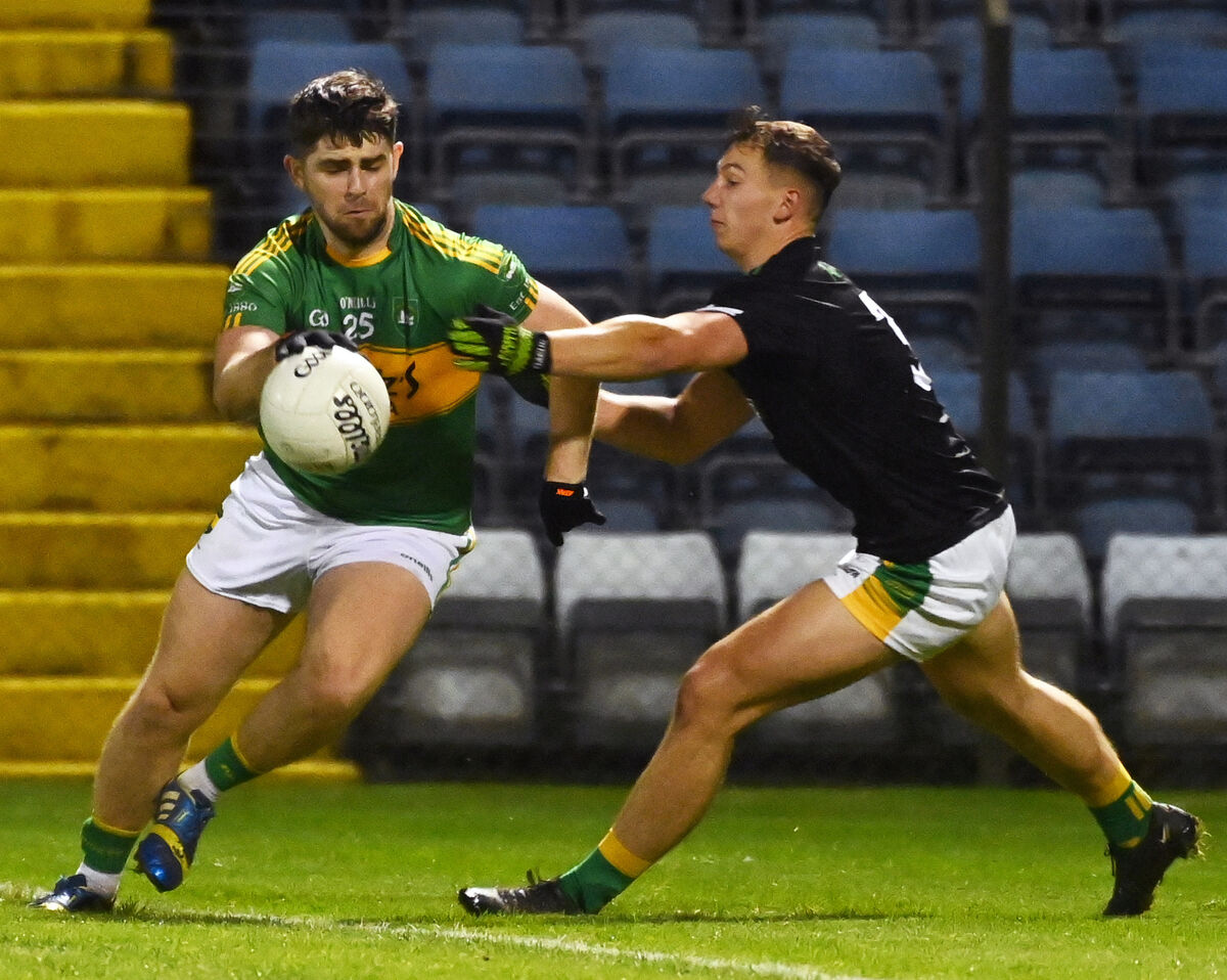 Kilmurry's Joe Ryan takes on Cobh's Timmy Wilk during the Premier JFC semi-final at Páirc Uí Rinn. Picture: Eddie O'Hare Kilmurry's Joe Ryan takes on Cobh's Timmy Wilk during the Premier JFC semi-final at Páirc Uí Rinn. Picture: Eddie O'Hare