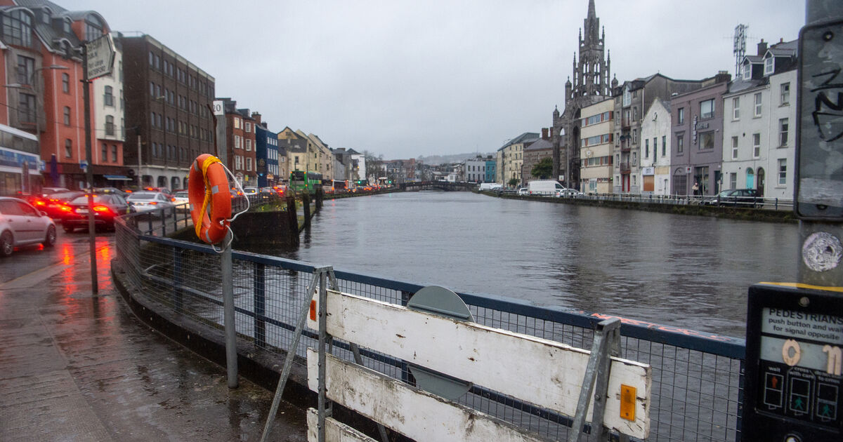 'Significant tidal flooding' expected in parts of Cork city - Vimarsana News