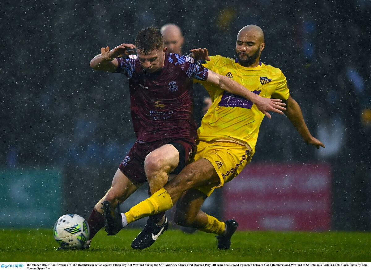 Man of the match Cian Browne of Cobh Ramblers in action against Ethan Boyle of Wexford during the SSE Airtricity Men's First Division Play-Off semi-final second leg match between Cobh Ramblers and Wexford at St Colman's Park in Cobh, Cork. Photo by Eóin Noonan/Sportsfile