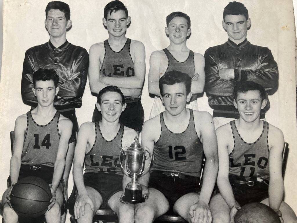 Iona U17 team Back row: Olly Kelleher, Joe Ahern, Danny O’Sullivan and Donal Connolly. Front row: Eddie Mackessy, Seanie Murphy, John Horgan and David Crowley. KD Iona U17 team Back row: Olly Kelleher, Joe Ahern, Danny O’Sullivan and Donal Connolly. Front row: Eddie Mackessy, Seanie Murphy, John Horgan and David Crowley. KD