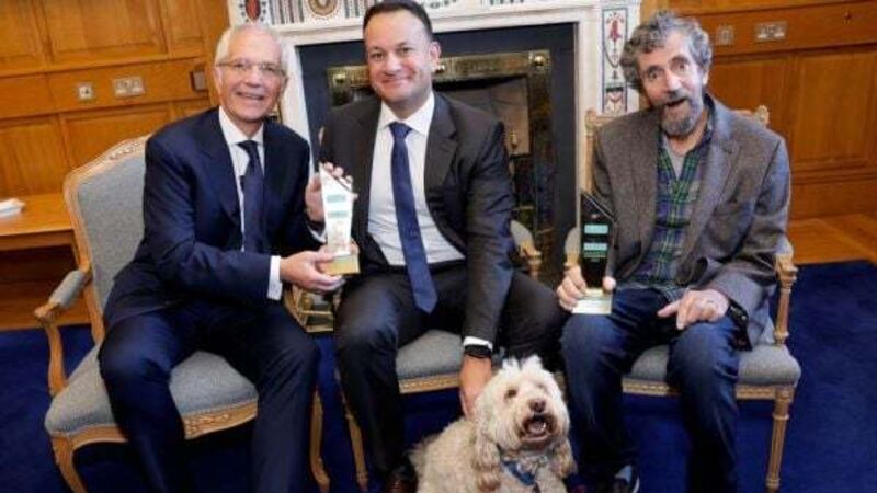 Taoiseach presents Charlie Bird and Paul Allen with award for ‘Climb with Charlie’ Taoiseach presents Charlie Bird and Paul Allen with award for ‘Climb with Charlie’