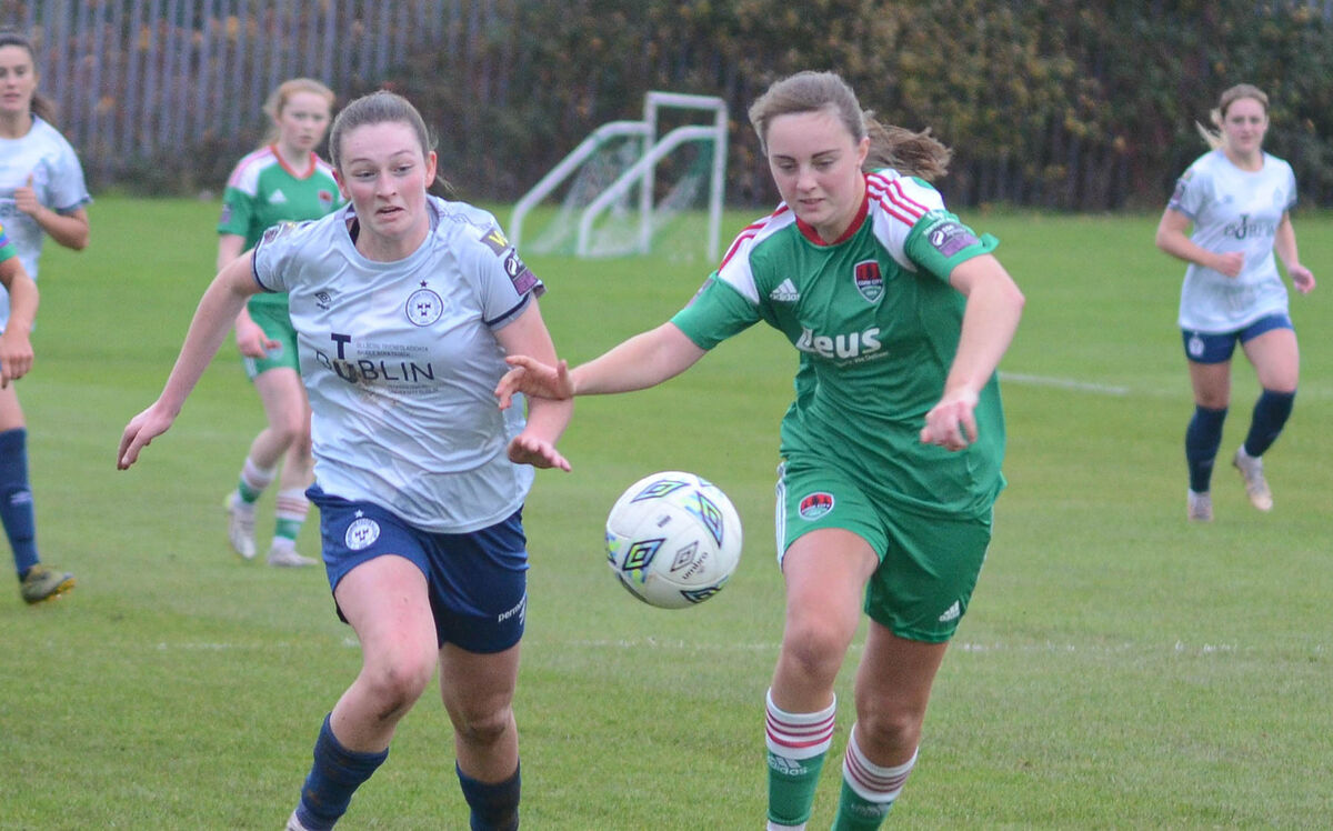 Cork City's Heidi Mackin and Shelbourne's Hannah Healy in action. Picture: Howard Crowdy