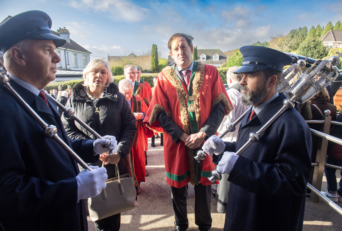  Mace bearers John Kenneally and Noel Kearney with Cork City Council Chief Executive, Ann Doherty and the Lord Mayor of Cork, Cllr. Kieran McCaerthy at the requiem mass for Joe O’Callaghan the former Councillor and Lord Mayor of Cork at the Church of The Immaculate Conception, Blarney, Cork. Picture Dan Linehan