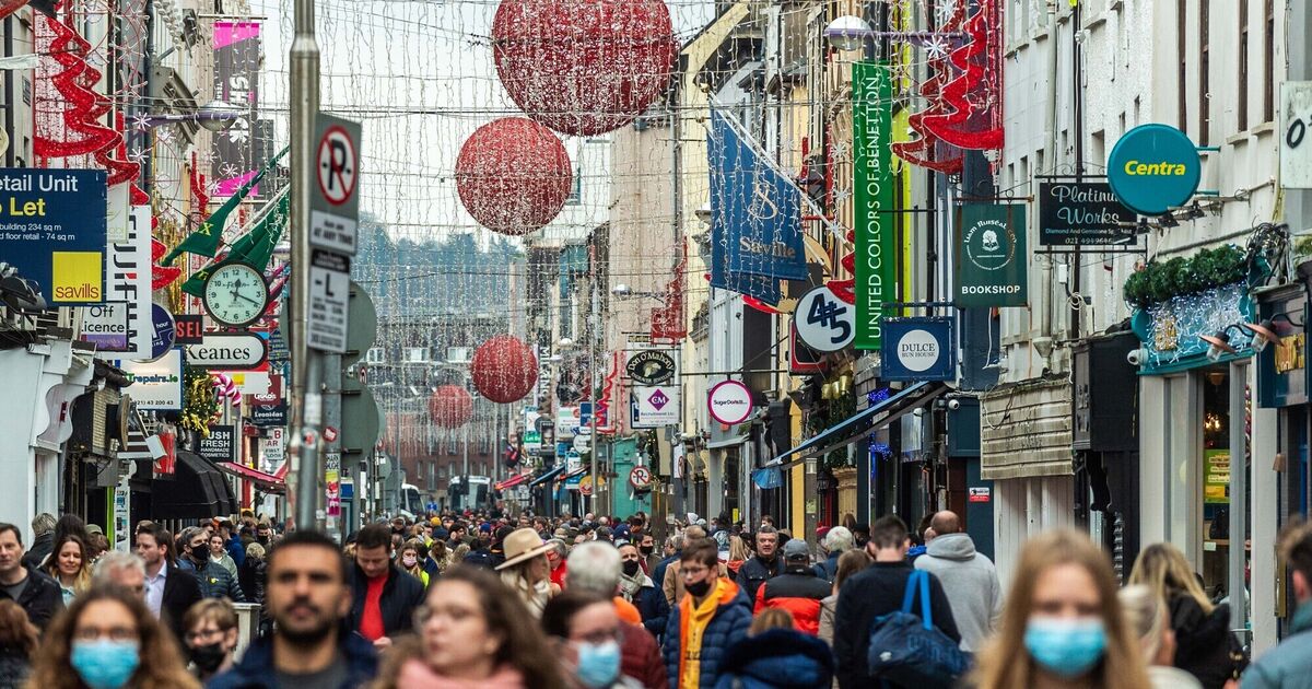 'We can't stop Christmas': Cork city councillors disappointed by decision not to hold Christmas lights switch-on event - Vimarsana News