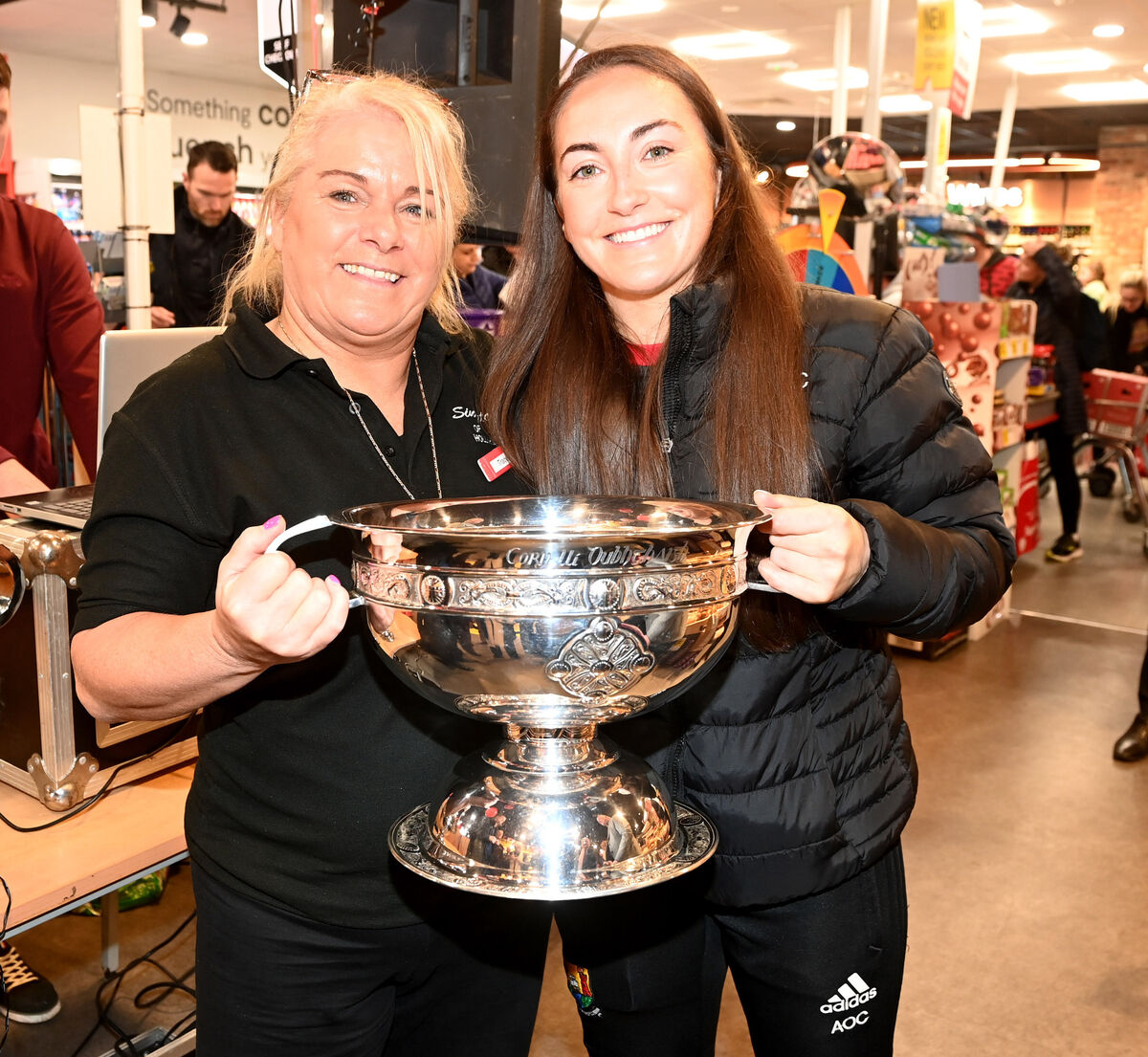 Cork camogie player Amy O'Connor and her mother Tracy at the official opening of the re-vamped Singleton's SuperValu in Hollyhill. Picture; Eddie O'Hare Cork camogie player Amy O'Connor and her mother Tracy at the official opening of the re-vamped Singleton's SuperValu in Hollyhill. Picture; Eddie O'Hare
