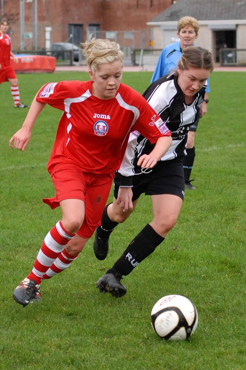 Denise O'Sullivan of Cork attempts to get past Raheny's Rachael Graham. Picture: Howard Crowdy)