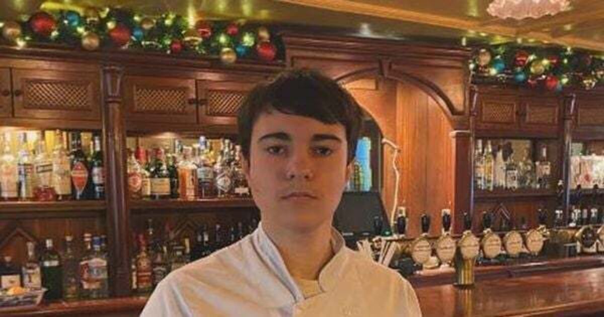 Macron congratulates French teen who disarmed Dublin attacker - Vimarsana News