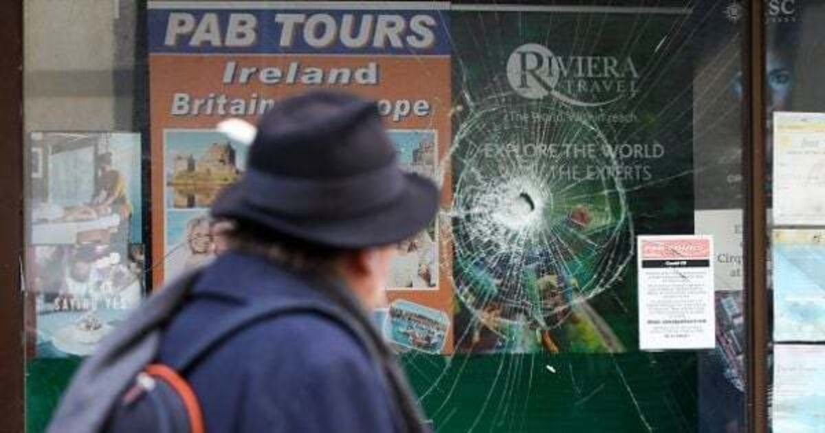 Dublin riots: Fearful shop owners being told by gardaí to 'take it up with Drew Harris' - Vimarsana News