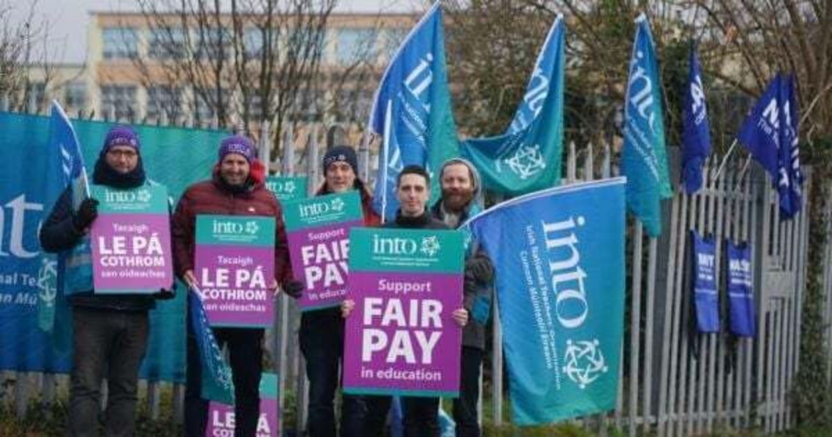 'Real anger' among teachers as thousands go on strike across North - Vimarsana News