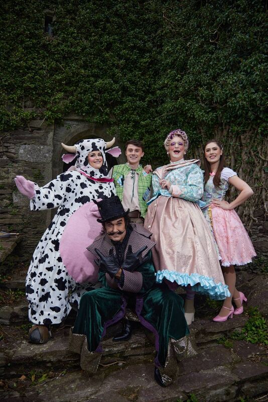 Cast from 'Jack and the Beanstalk' which runs at Cork Opera House until January.   Picture: Miki Barlok