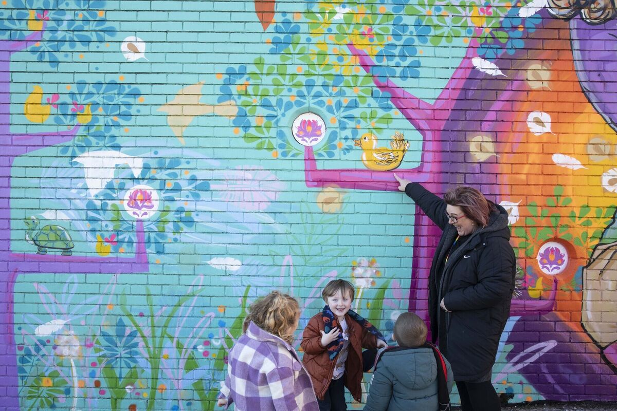The community mural painted on the Barnardos Brighter Futures Centre Early Years centre in Knocknaheeny was unveiled on Monday. 