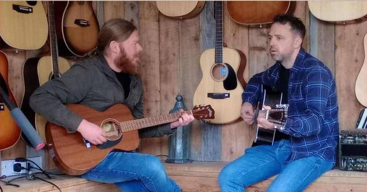 Cork duo delighted with reaction to song - Vimarsana News