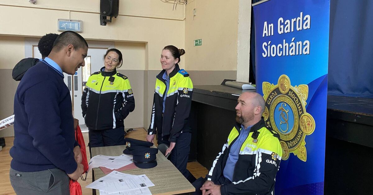 Cork students given opportunity to meet with scientists, artists and leaders for careers event - Vimarsana News