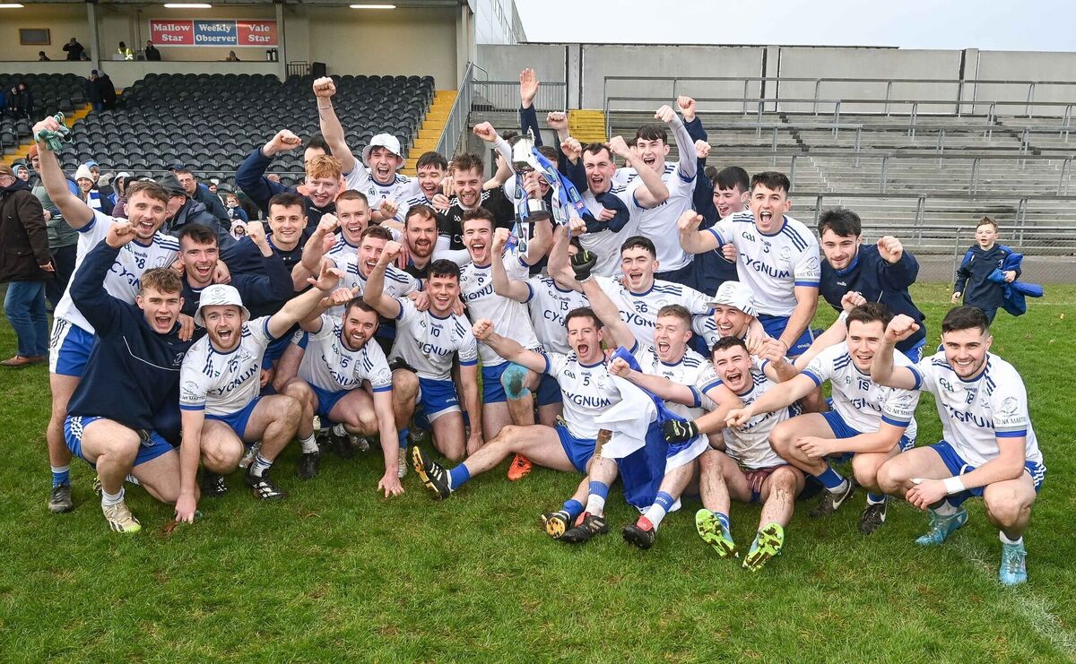 Cill na Martra celebrating their victory over Mungret in the AIB Munster Club Intermediate Football Championship Final, at Mallow.