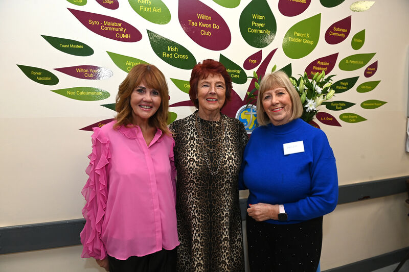  Sylvia Walker, Rose O'Sullivan, and Breda Quinlan at the party.