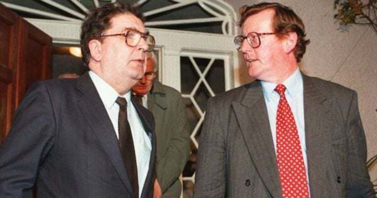 Bronze bust of David Trimble unveiled at Leinster House - Vimarsana News