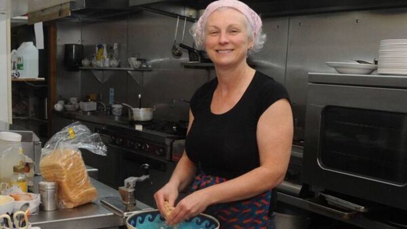 Roscommon woman spreading festive cheer with free Christmas dinners today Roscommon woman spreading festive cheer with free Christmas dinners today