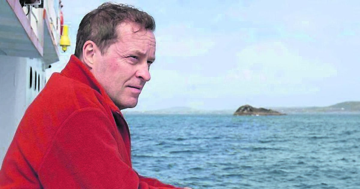 Ardal island-hops on TV, and he drops into Cork too - Vimarsana News