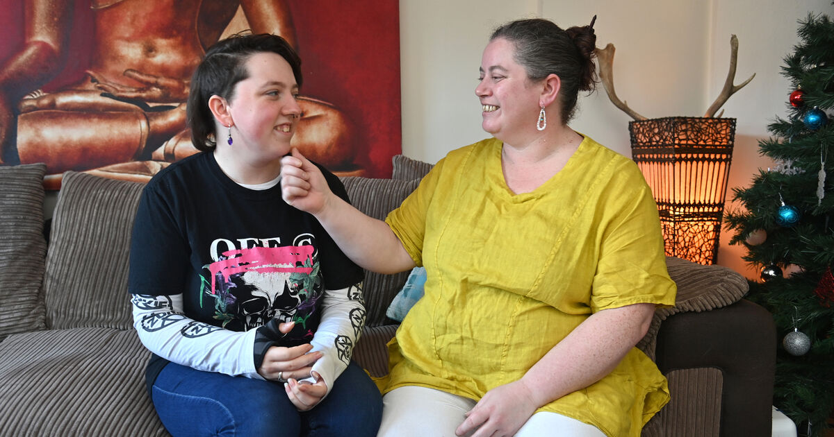 Cork girl, 17, who won award as a devoted carer for her mother